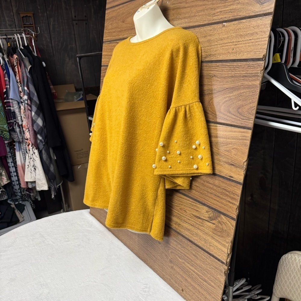 She & Sky size small oversized Mustard Bell Sleeve Top pearl accents - Picture 6 of 7
